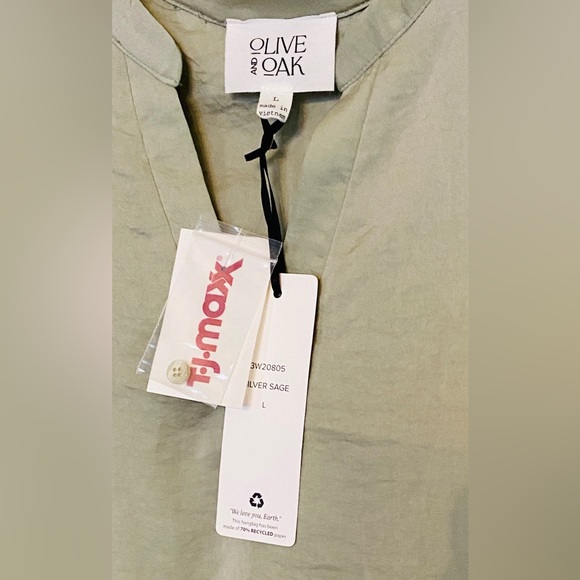 🍀NWT Oak&Olive Sz-L Light, Soft, Flowing Fabric- Beautiful Neutral Soft Green🍀 - Picture 13 of 16